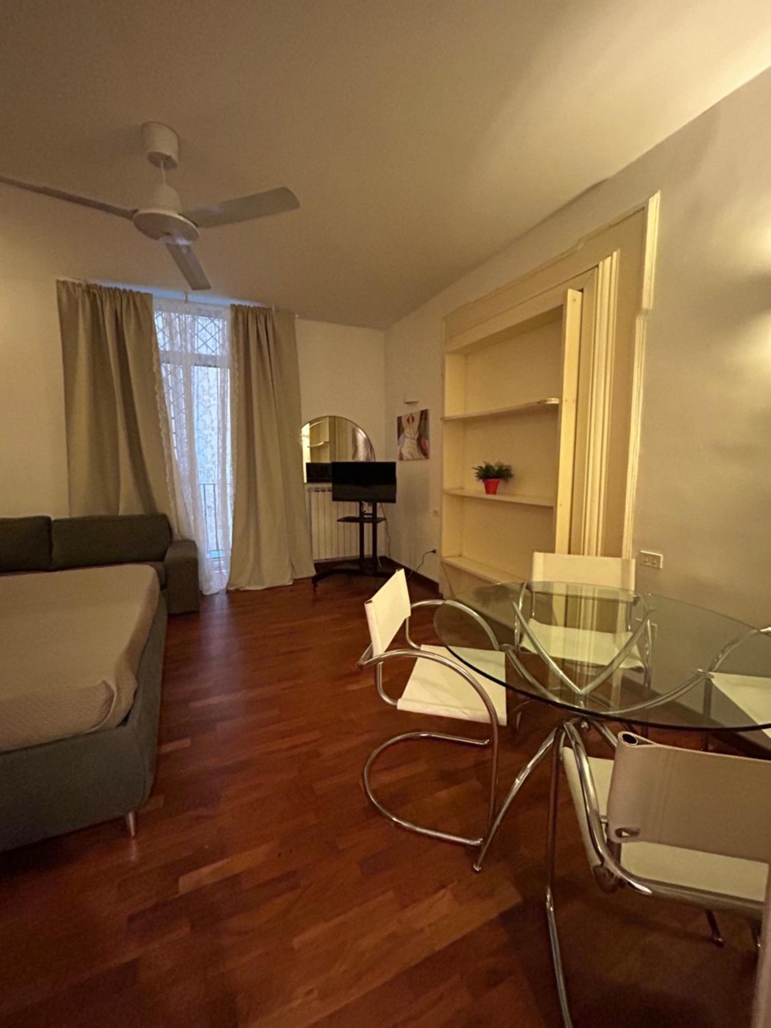 Anni Apartment Chiaia Napels Buitenkant foto